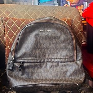 MICHAEL KORS LG BACKPACK